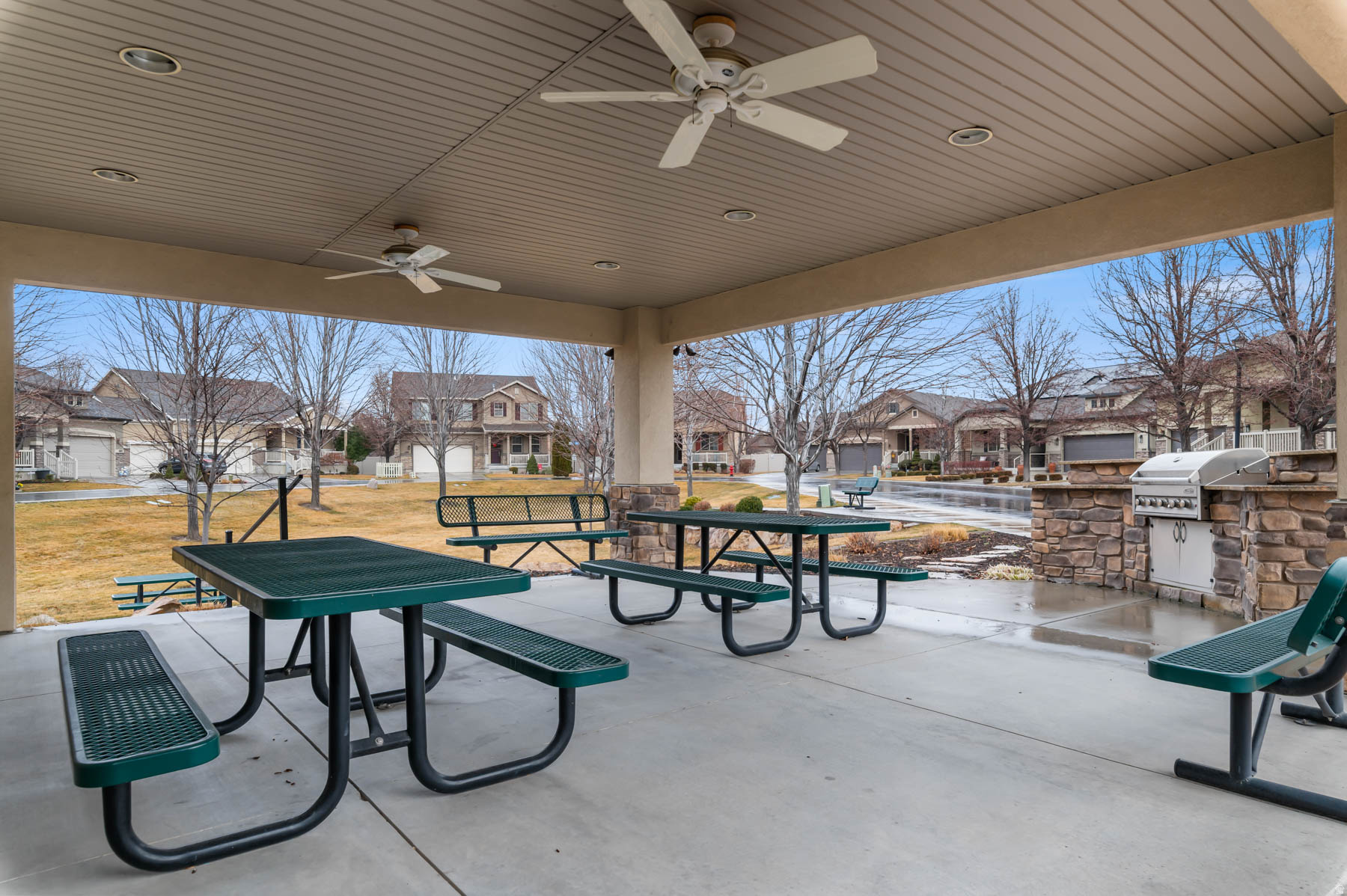 HEATHERWOOD - Residential