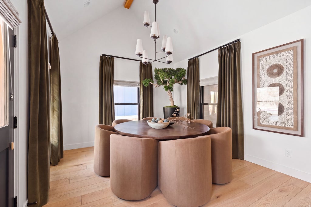 Photo of 1125 PARK AVE, Park City, UT 84060 (MLS # 2183328)