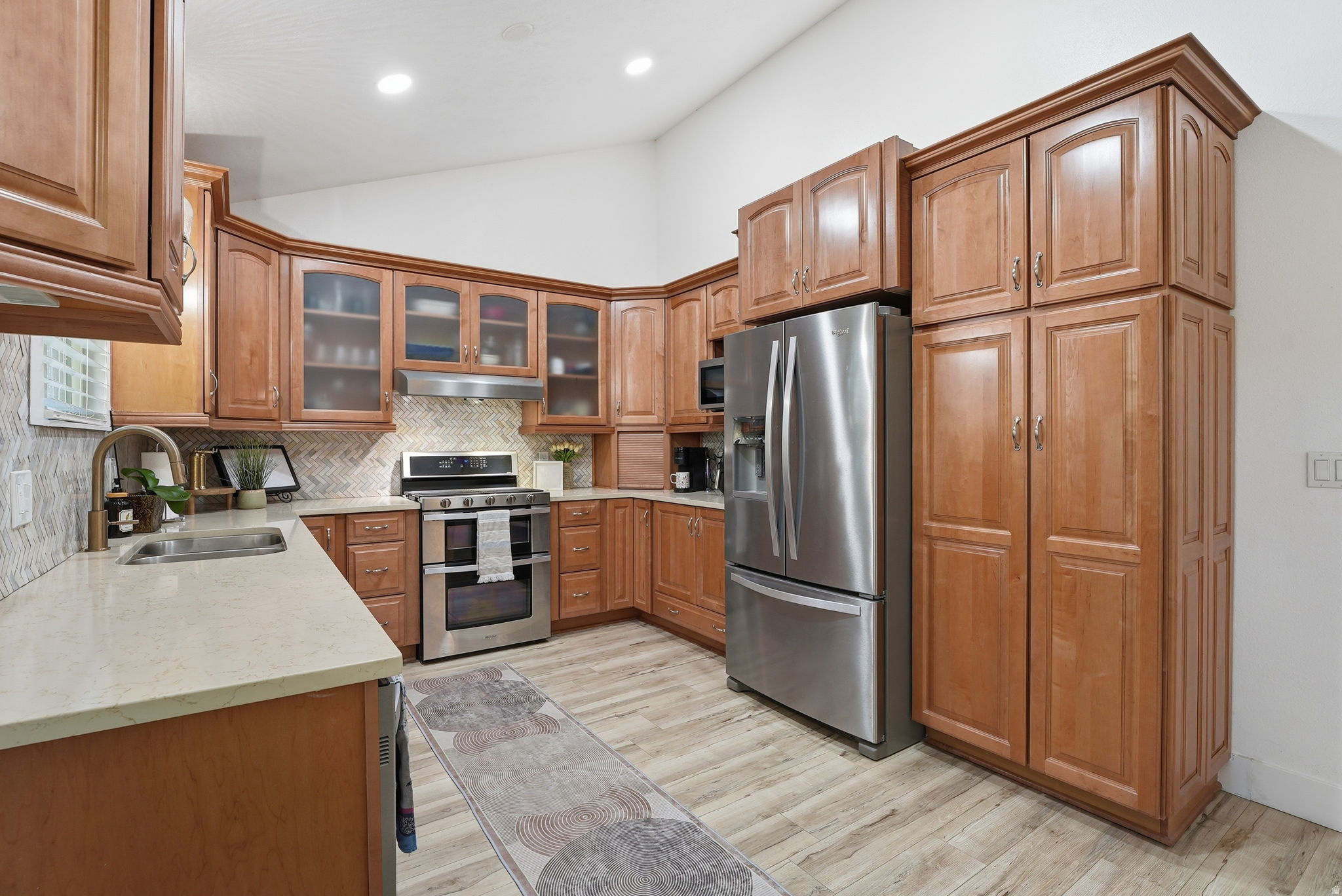 NUTREE WEST - Residential