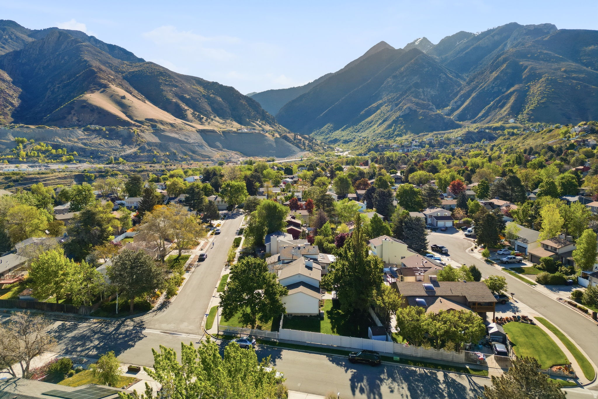 NUTREE WEST - Residential