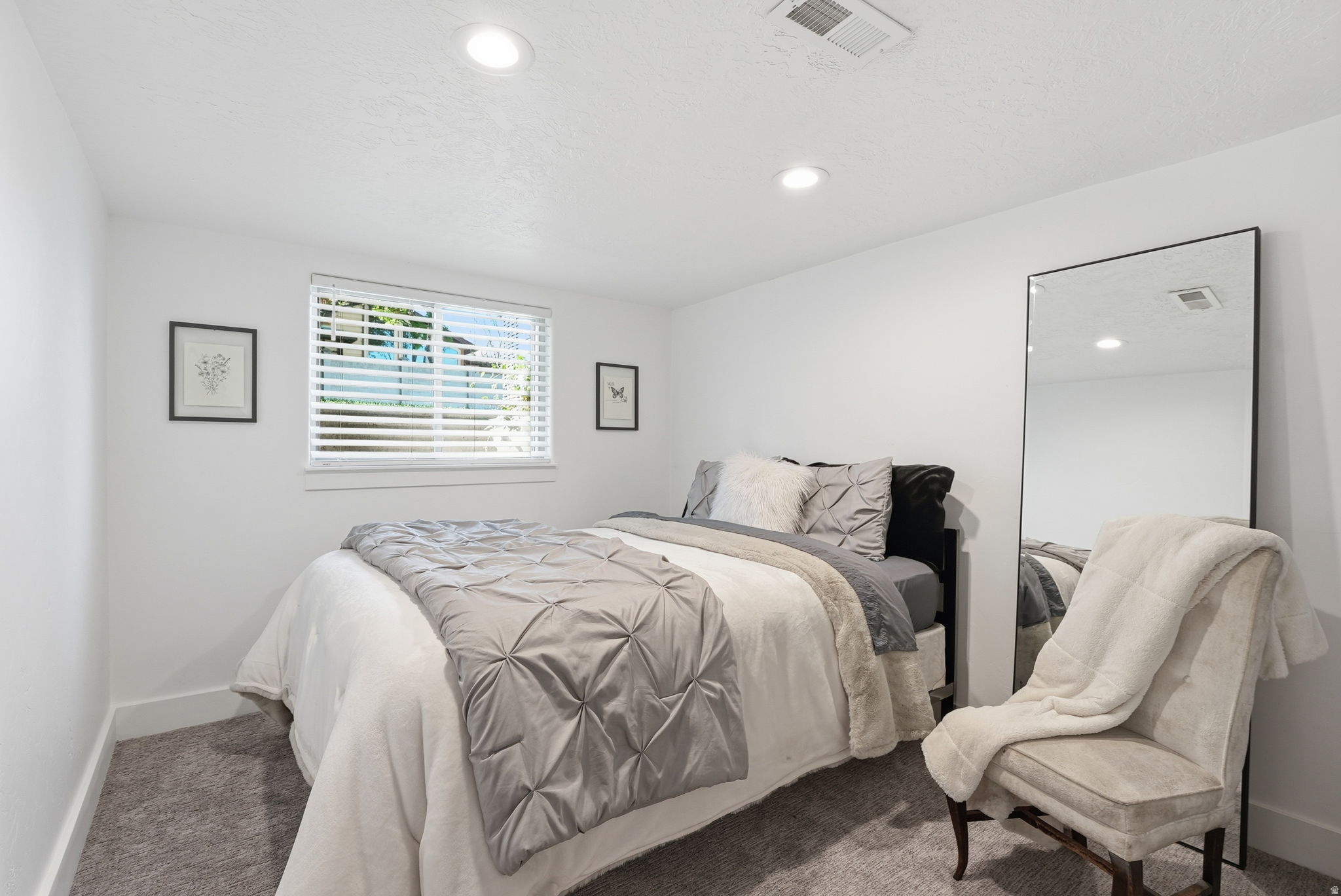 NUTREE WEST - Residential