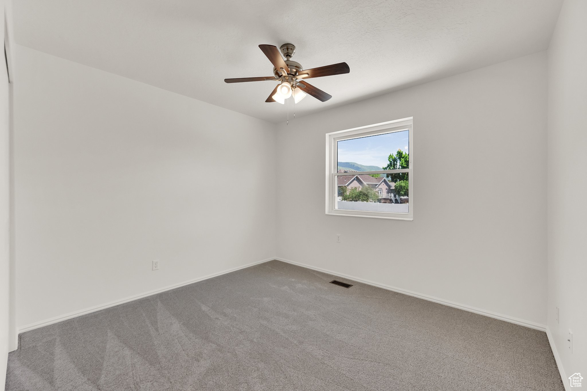 1261 E Hillsden Rd, Layton, Utah image 15