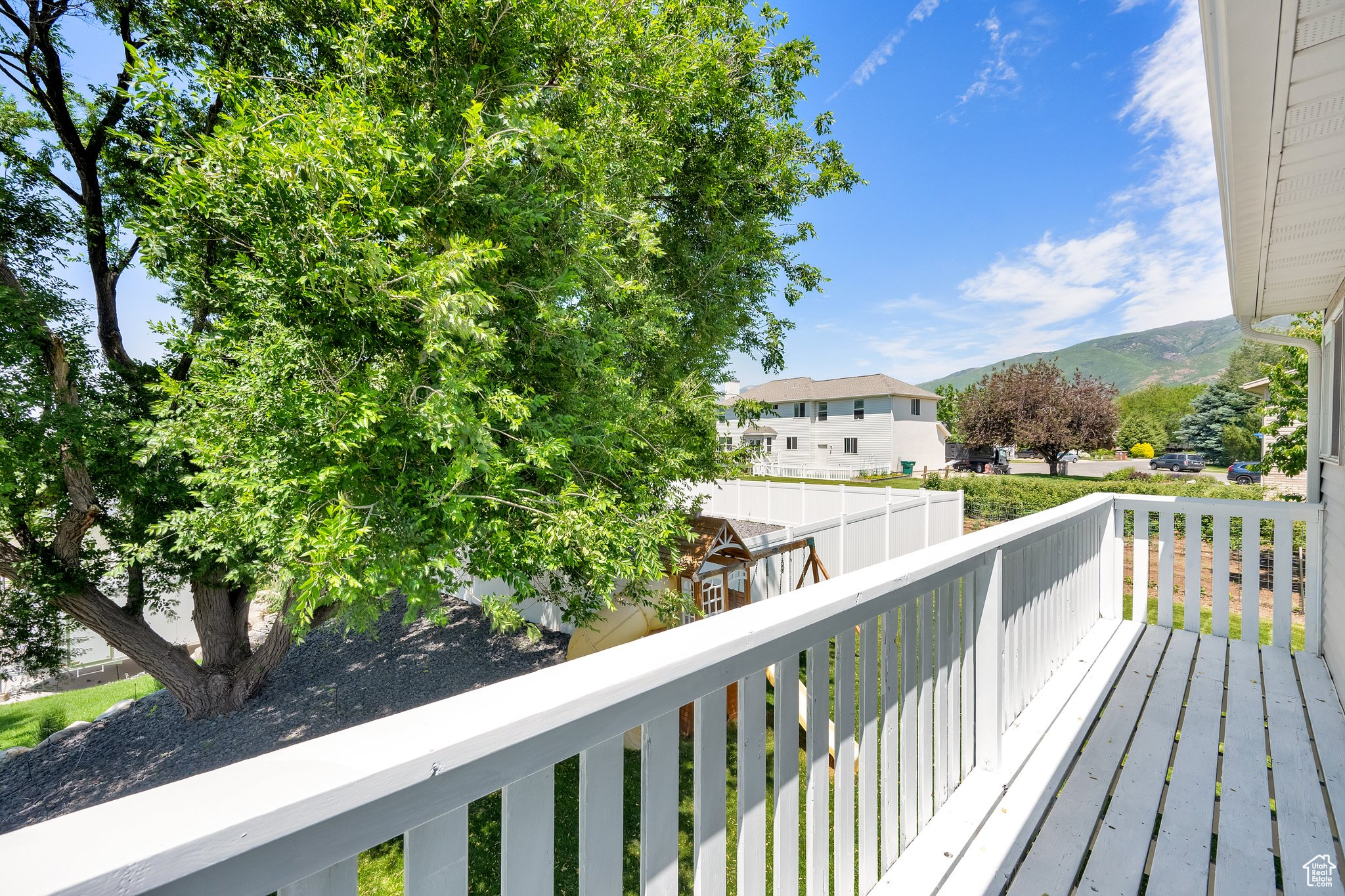 1261 E Hillsden Rd, Layton, Utah image 3