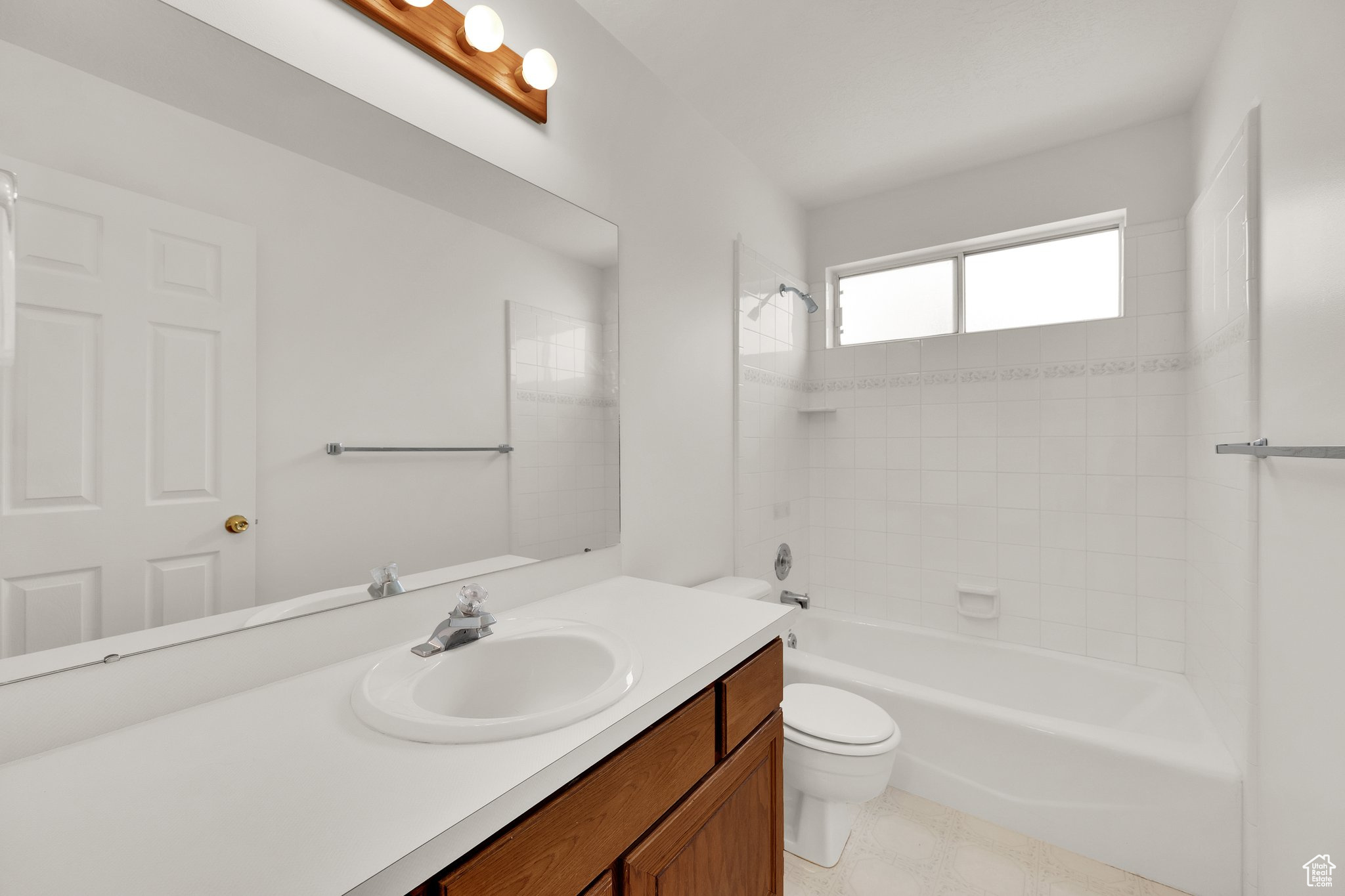 1261 E Hillsden Rd, Layton, Utah image 17
