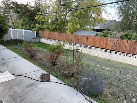 Tiny photo for 2099 E WORCHESTER DR S, Cottonwood Heights, UT 84121 (MLS # 2118242)