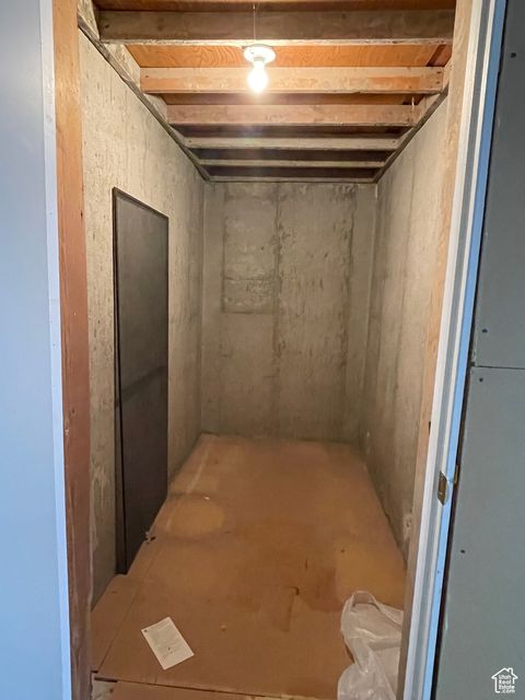 Tiny photo for 2099 E WORCHESTER DR S, Cottonwood Heights, UT 84121 (MLS # 2118242)