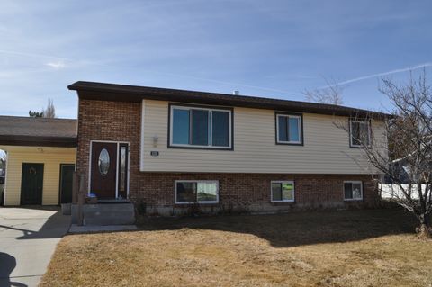 Homes For Sale - 1259 W Raintree Dr<br/> Carbon County, Price, UT 84501