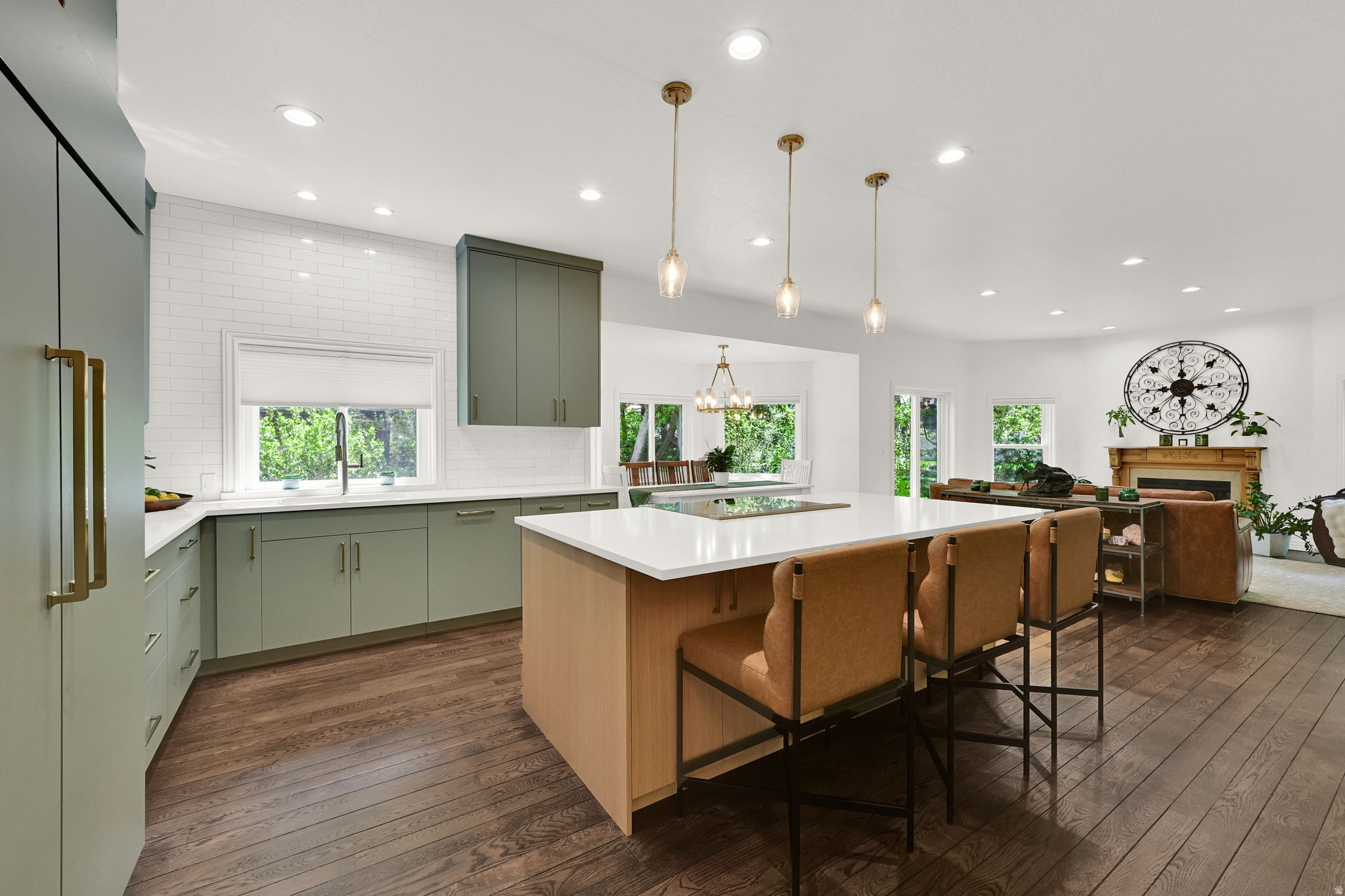 COUNTRY MILL ESTATE - Residential