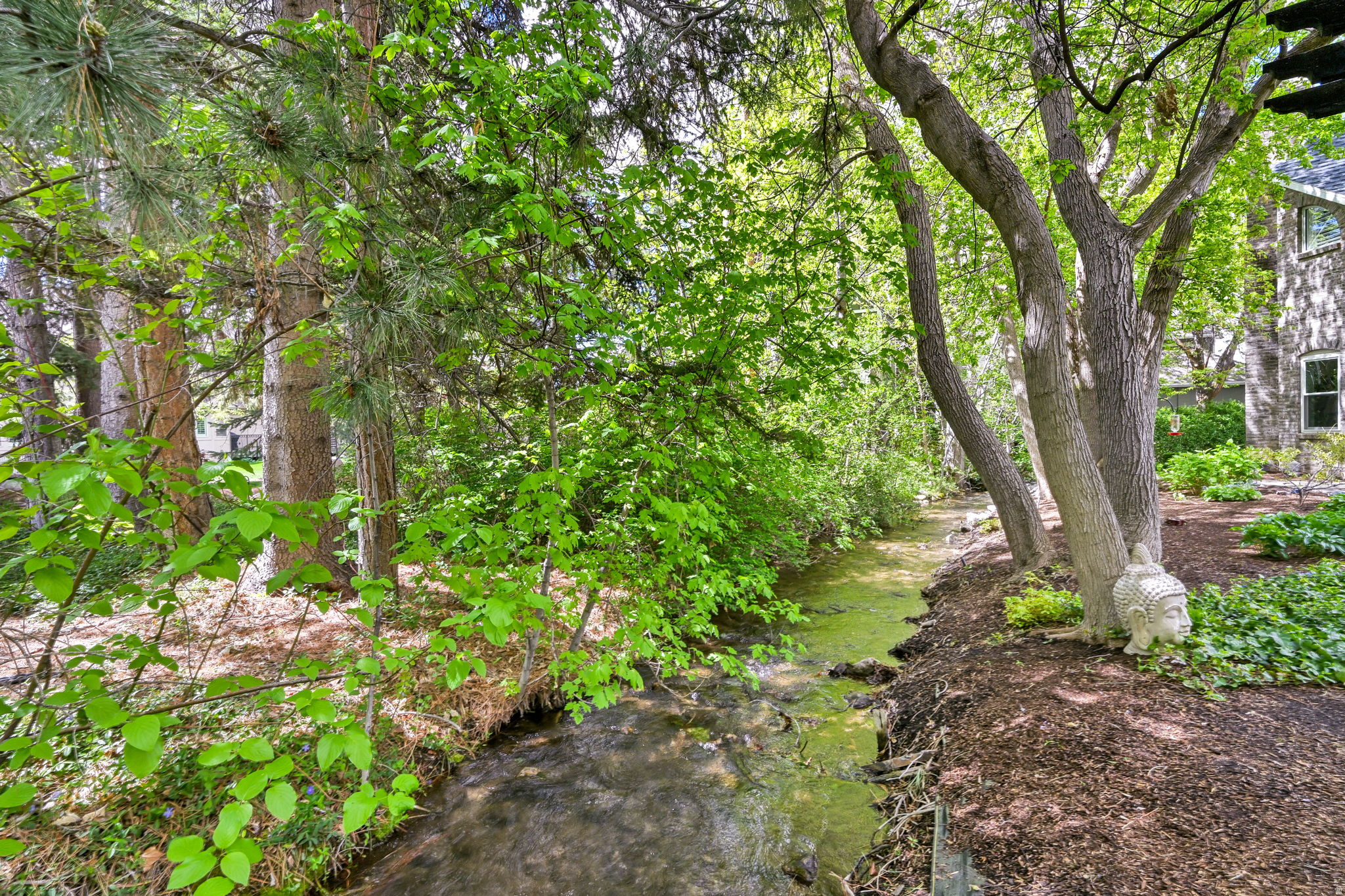 COUNTRY MILL ESTATE - Residential