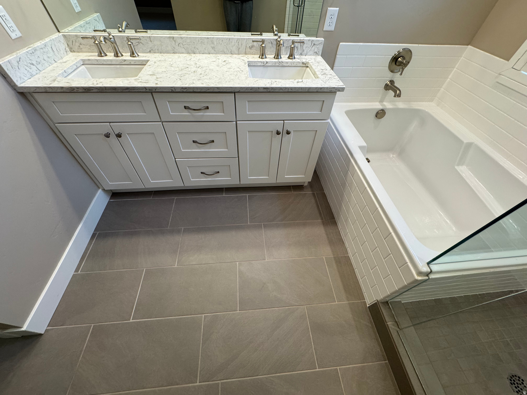 RED SAGE - Residential Lease