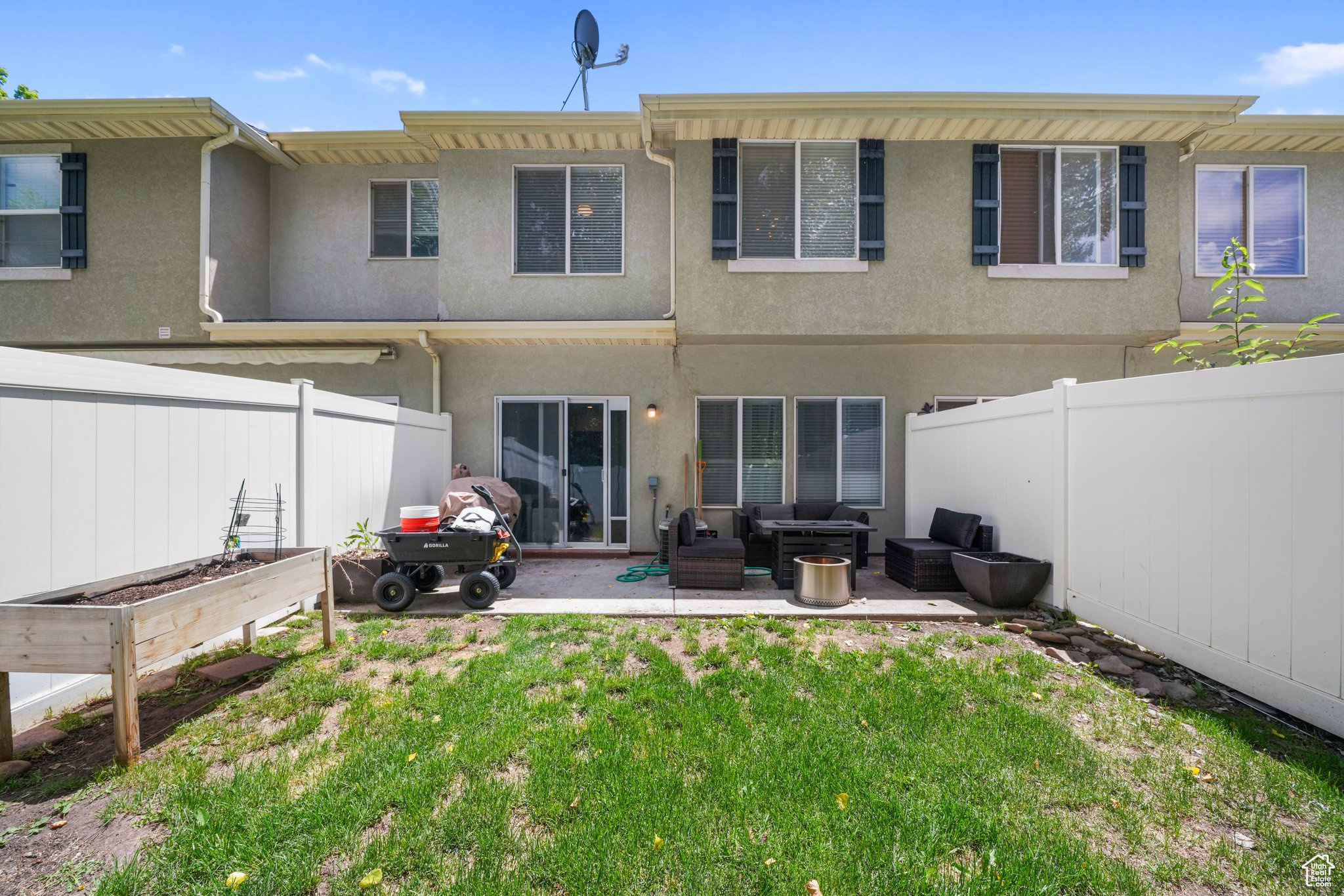 GREENFIELD TOWNHOMES - Residential Lease