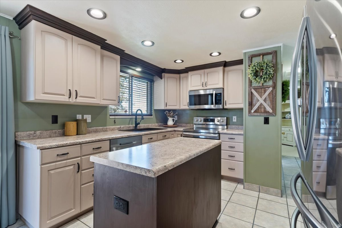 SOUTHLAND TERRACE SUB - Residential