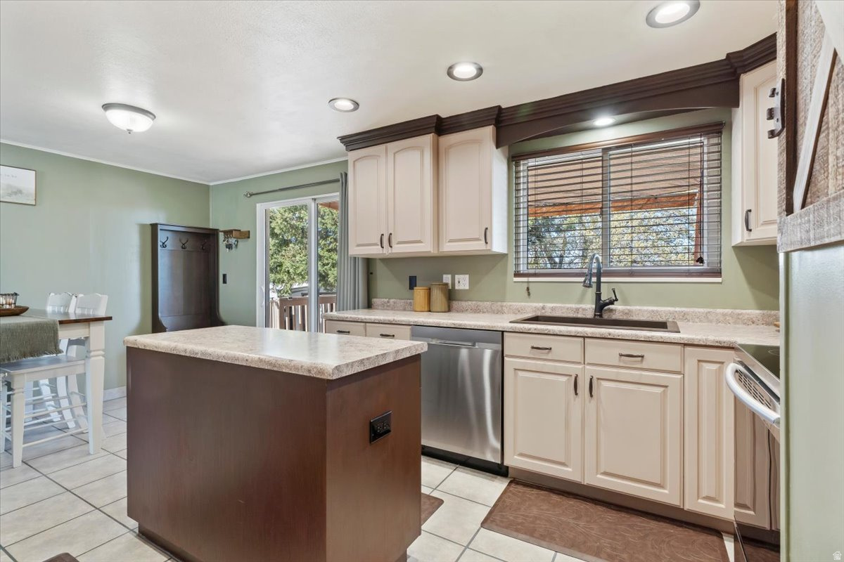 SOUTHLAND TERRACE SUB - Residential