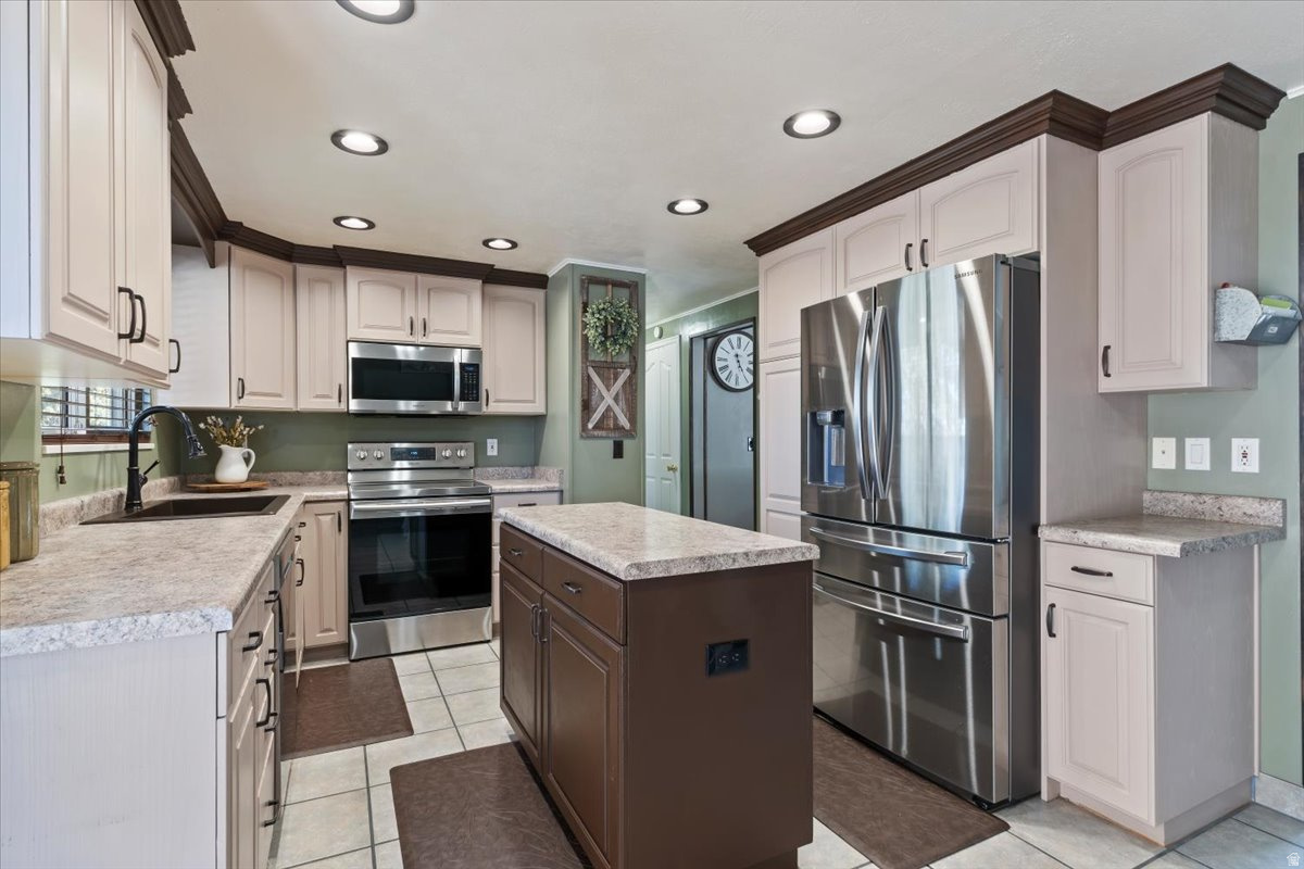 SOUTHLAND TERRACE SUB - Residential