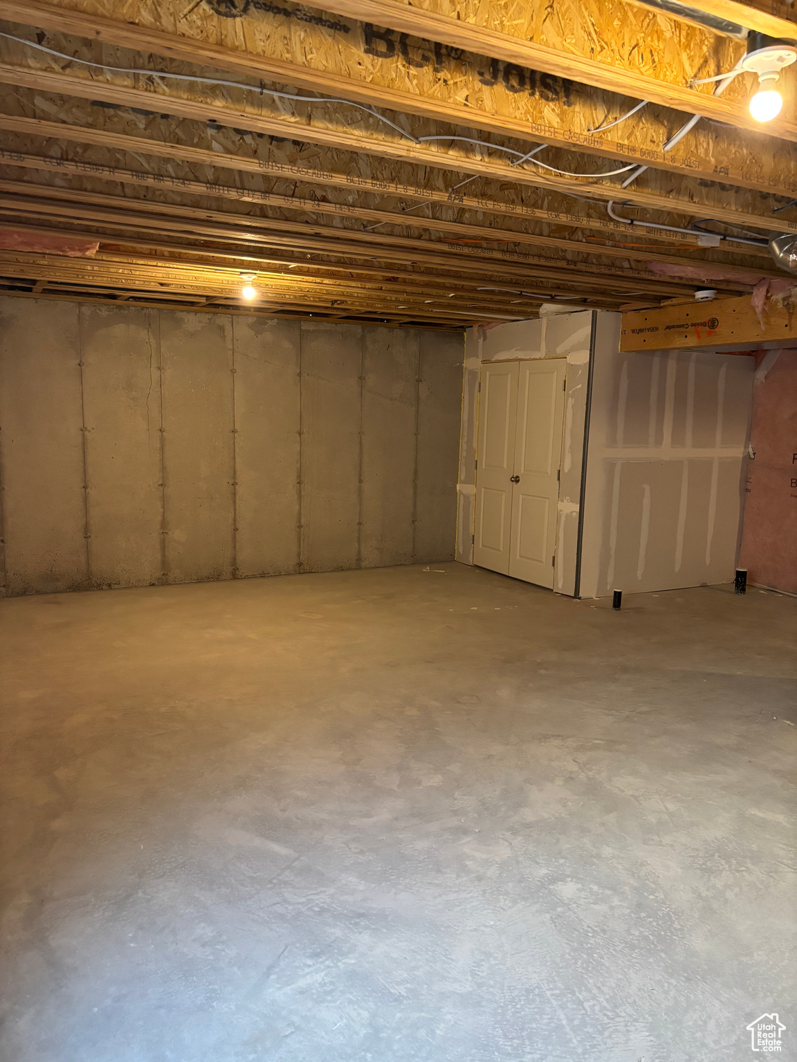 PARKWAY FIELDS TOWNS - Residential