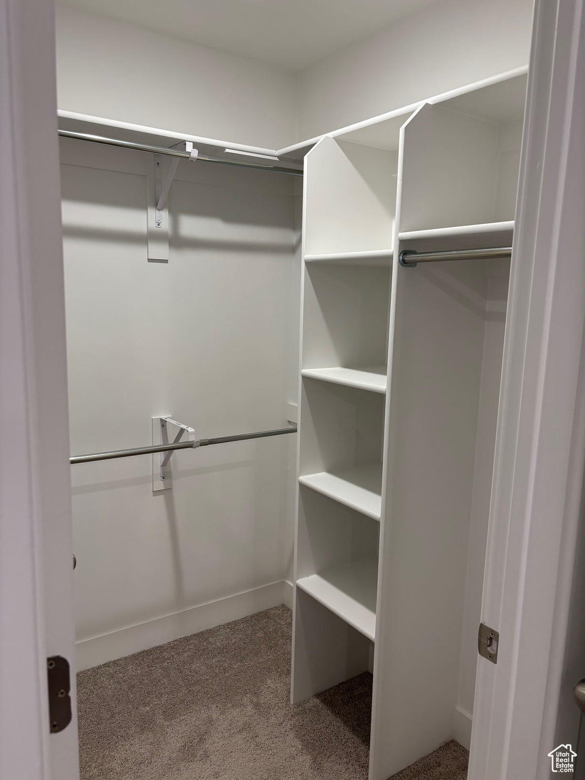 PARKWAY FIELDS TOWNS - Residential