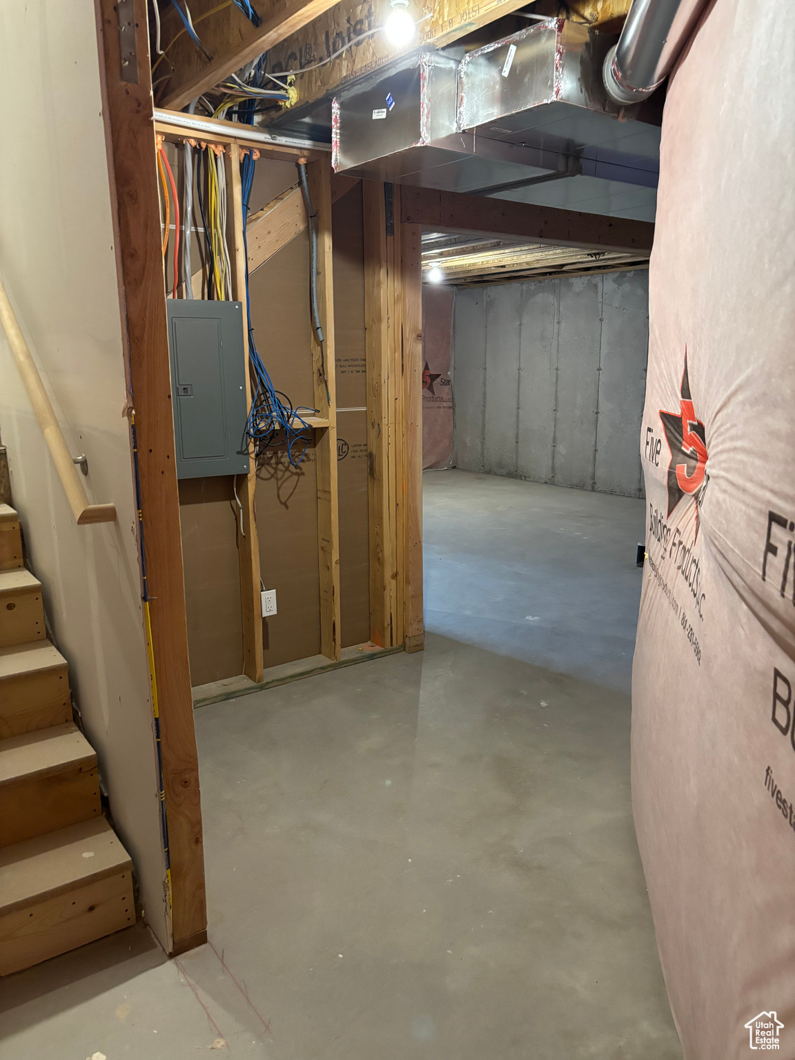 PARKWAY FIELDS TOWNS - Residential