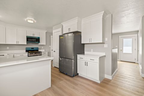 Tiny photo for 330 W 700 S, Richfield, UT 84701 (MLS # 2126368)