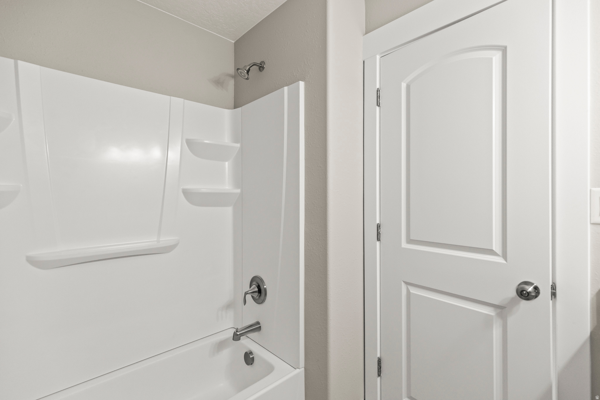 RED HILLS - Residential