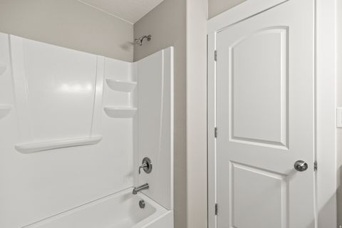 Tiny photo for 330 W 700 S, Richfield, UT 84701 (MLS # 2126368)