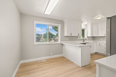 Tiny photo for 330 W 700 S, Richfield, UT 84701 (MLS # 2126368)