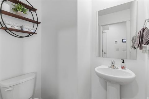 Tiny photo for 1202 W HIDDEN SPRING DR, Santaquin, UT 84655 (MLS # 2123853)