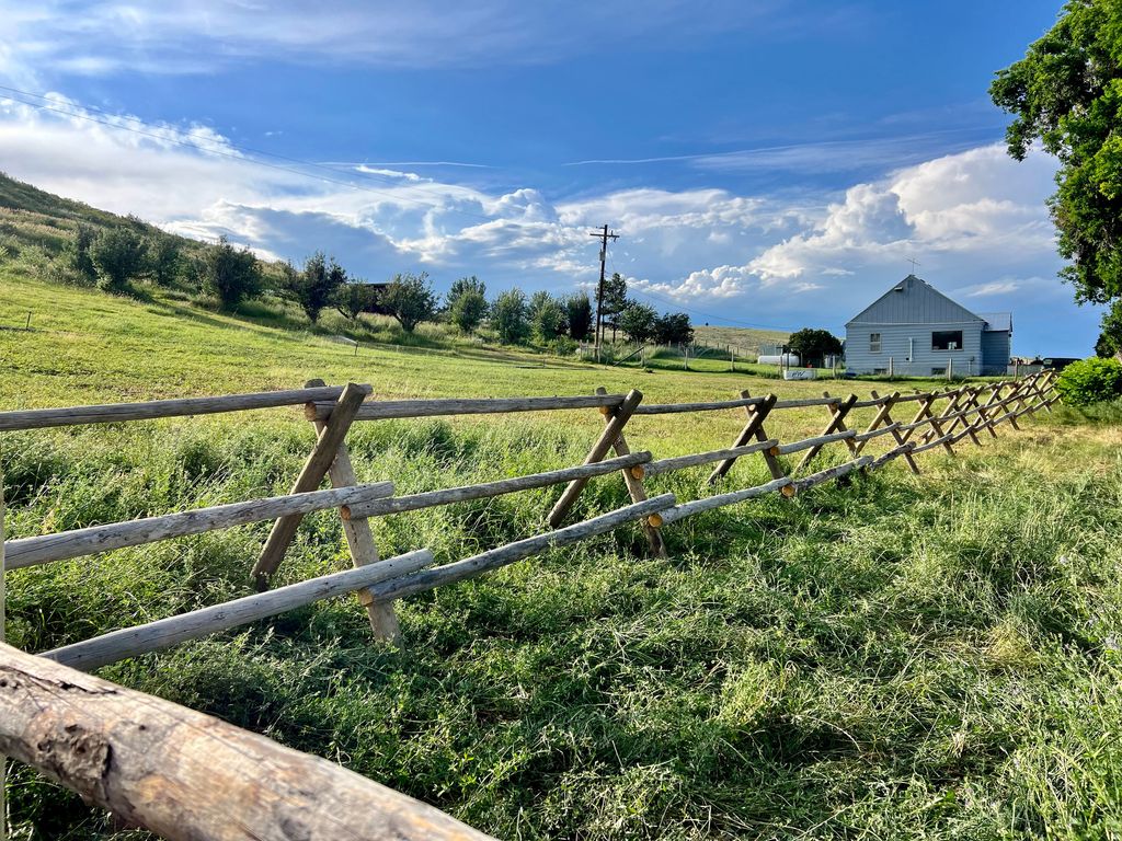 Photo of 662 EARLEY RD, Montpelier, ID 83254 (MLS # 2149346)