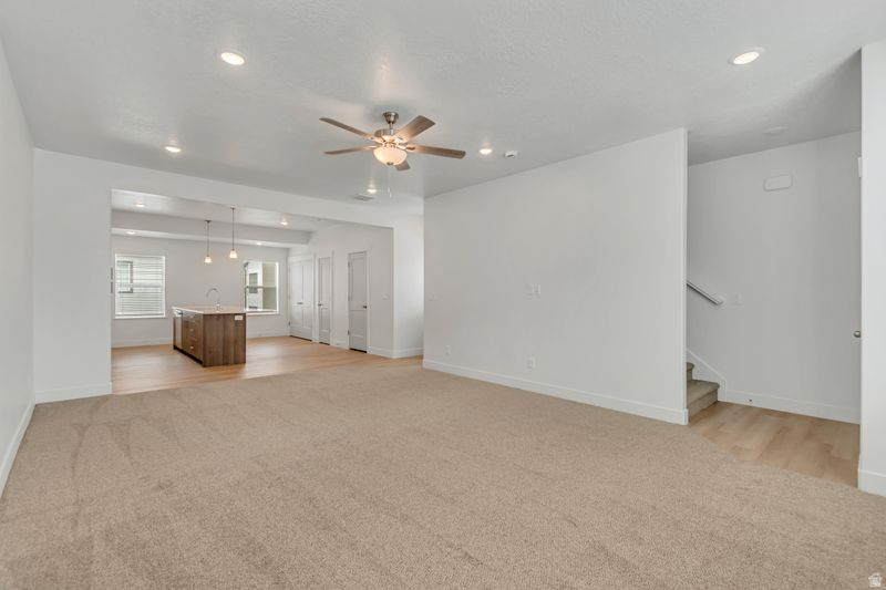 SPRINGVILLE TOWNS - Residential