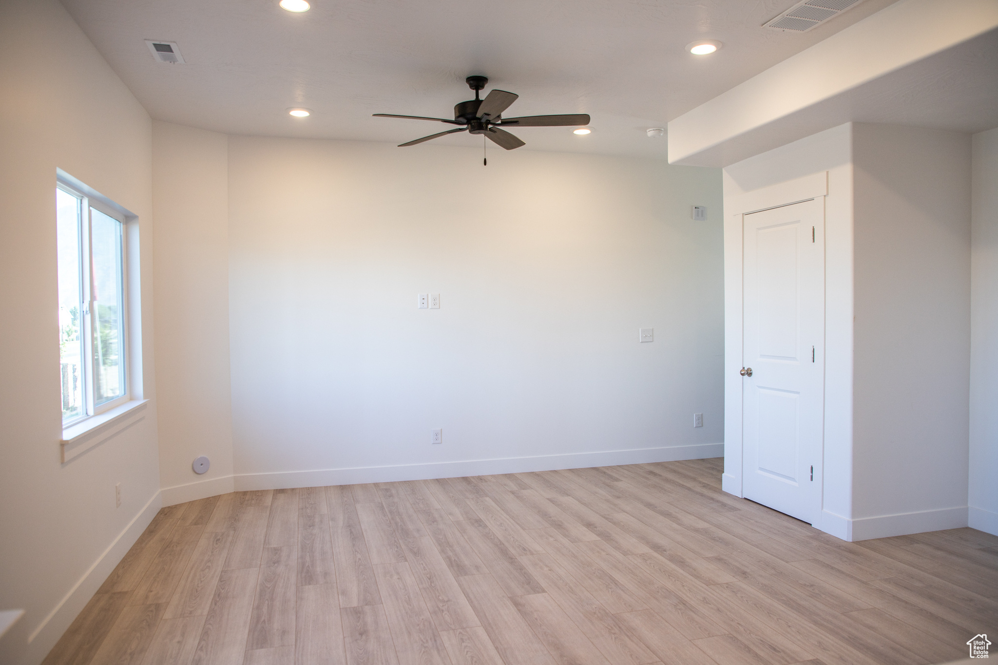 MEADOW CREEK RIDGE - Residential