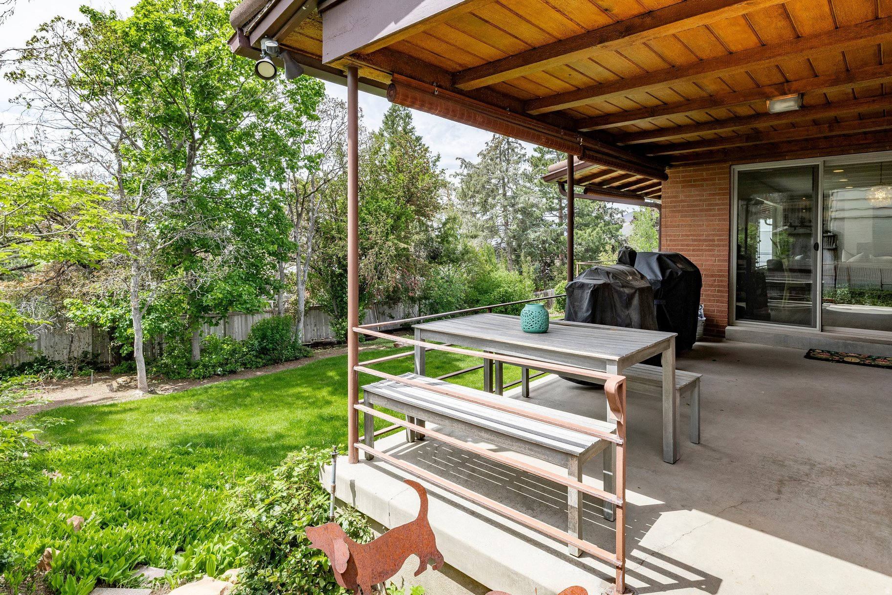 OAK HILLS - Residential