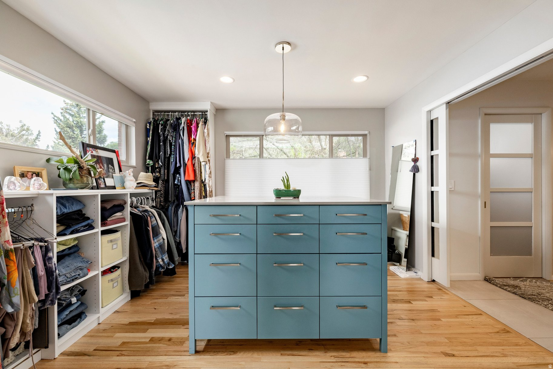 OAK HILLS - Residential