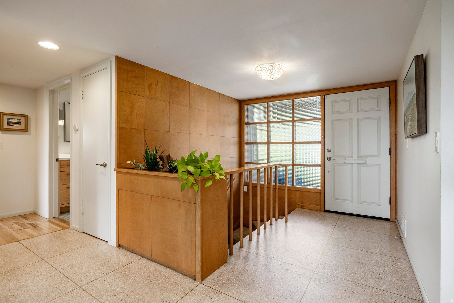OAK HILLS - Residential