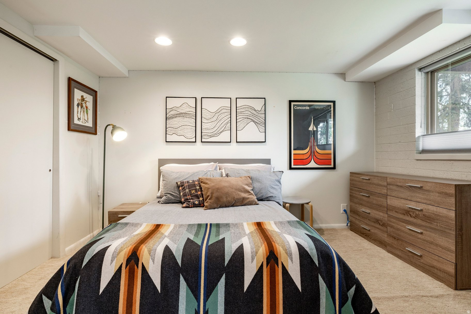 OAK HILLS - Residential