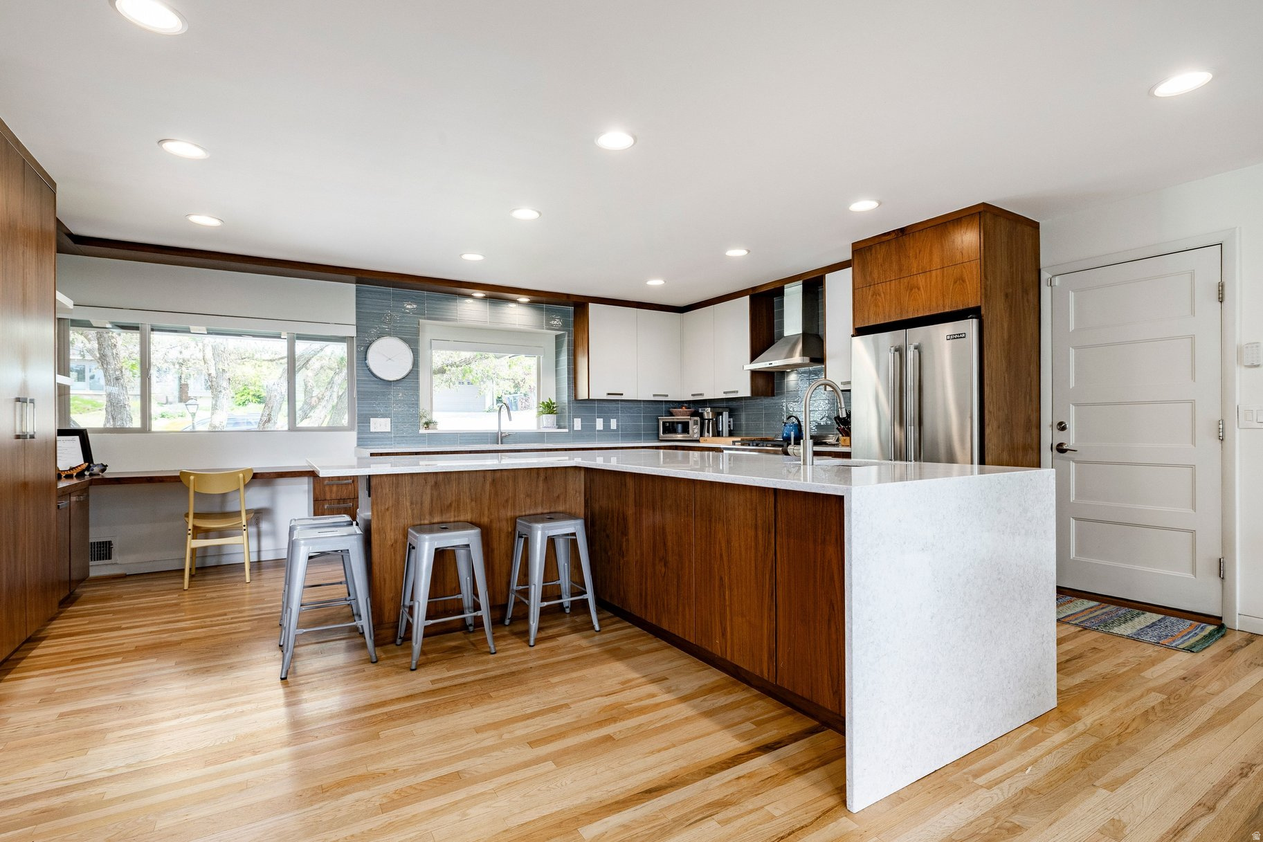 OAK HILLS - Residential