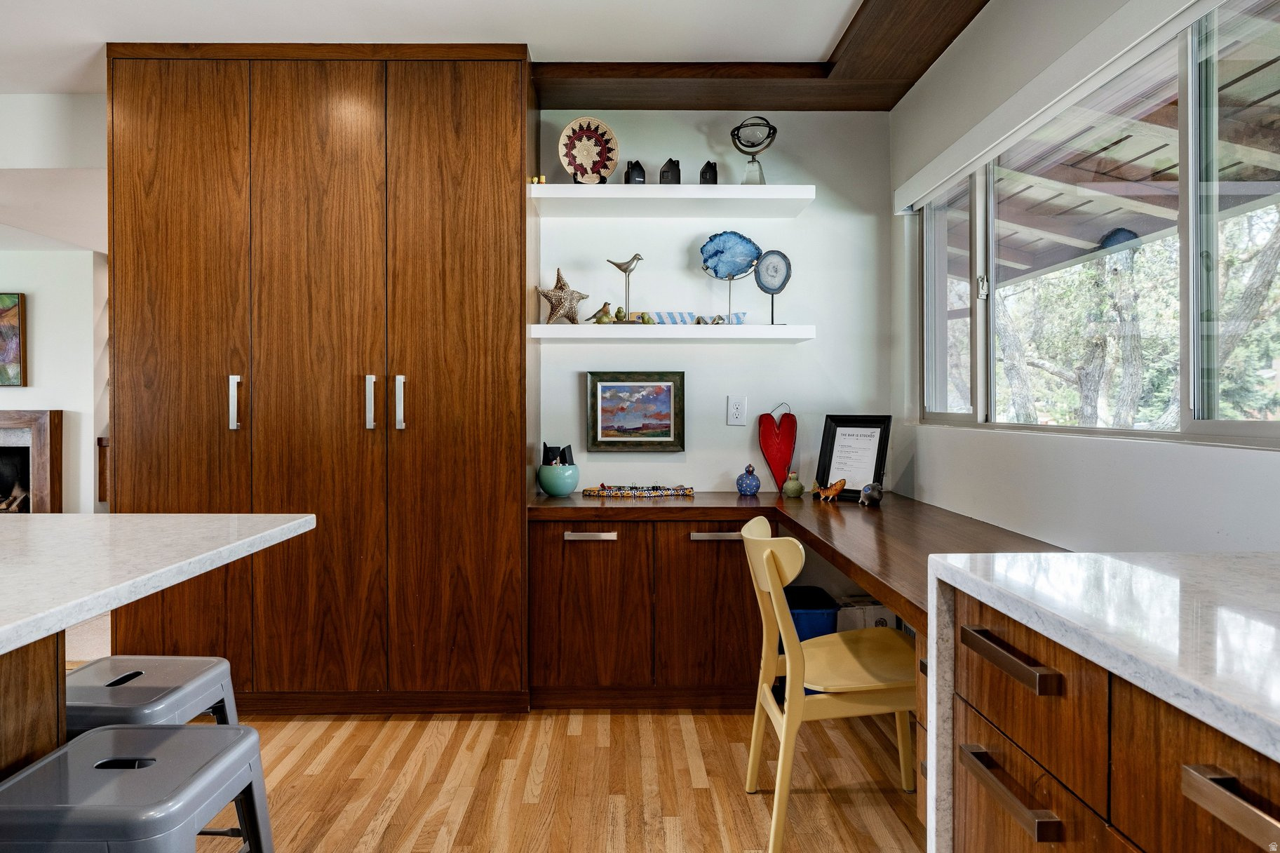 OAK HILLS - Residential