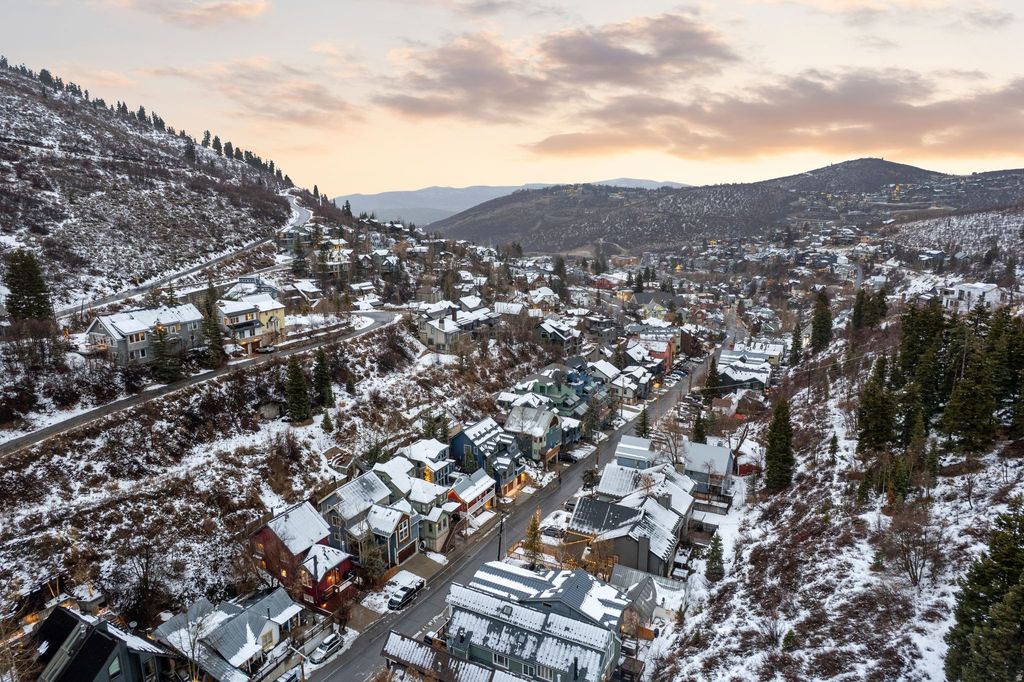 Photo of 136 DALY AVE, Park City, UT 84060 (MLS # 2140204)