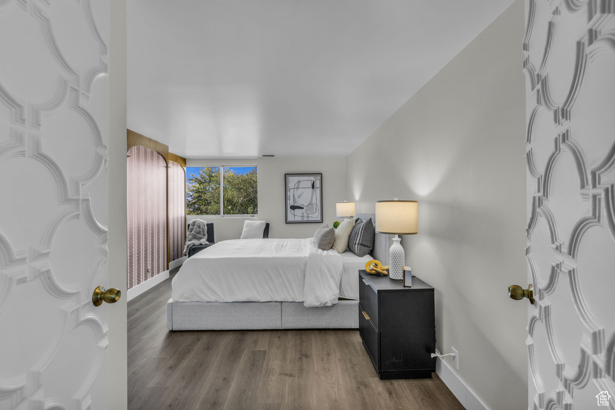 CANYON CREST - Residential