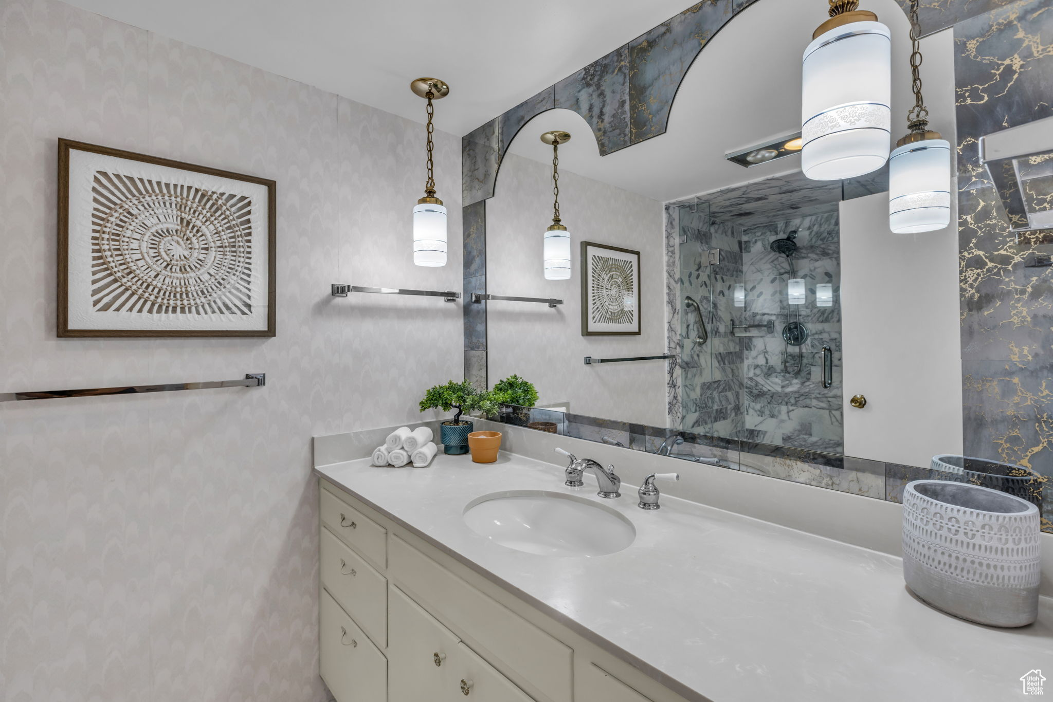 CANYON CREST - Residential