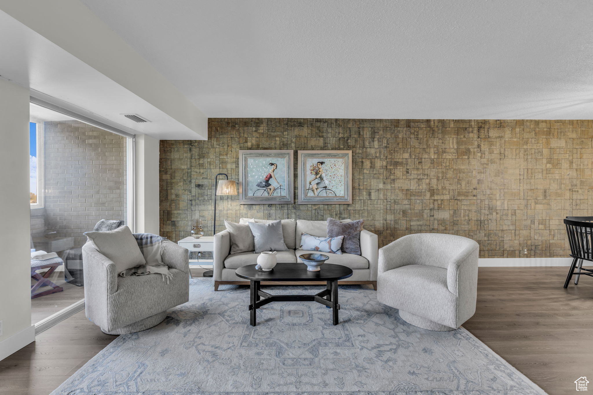 CANYON CREST - Residential