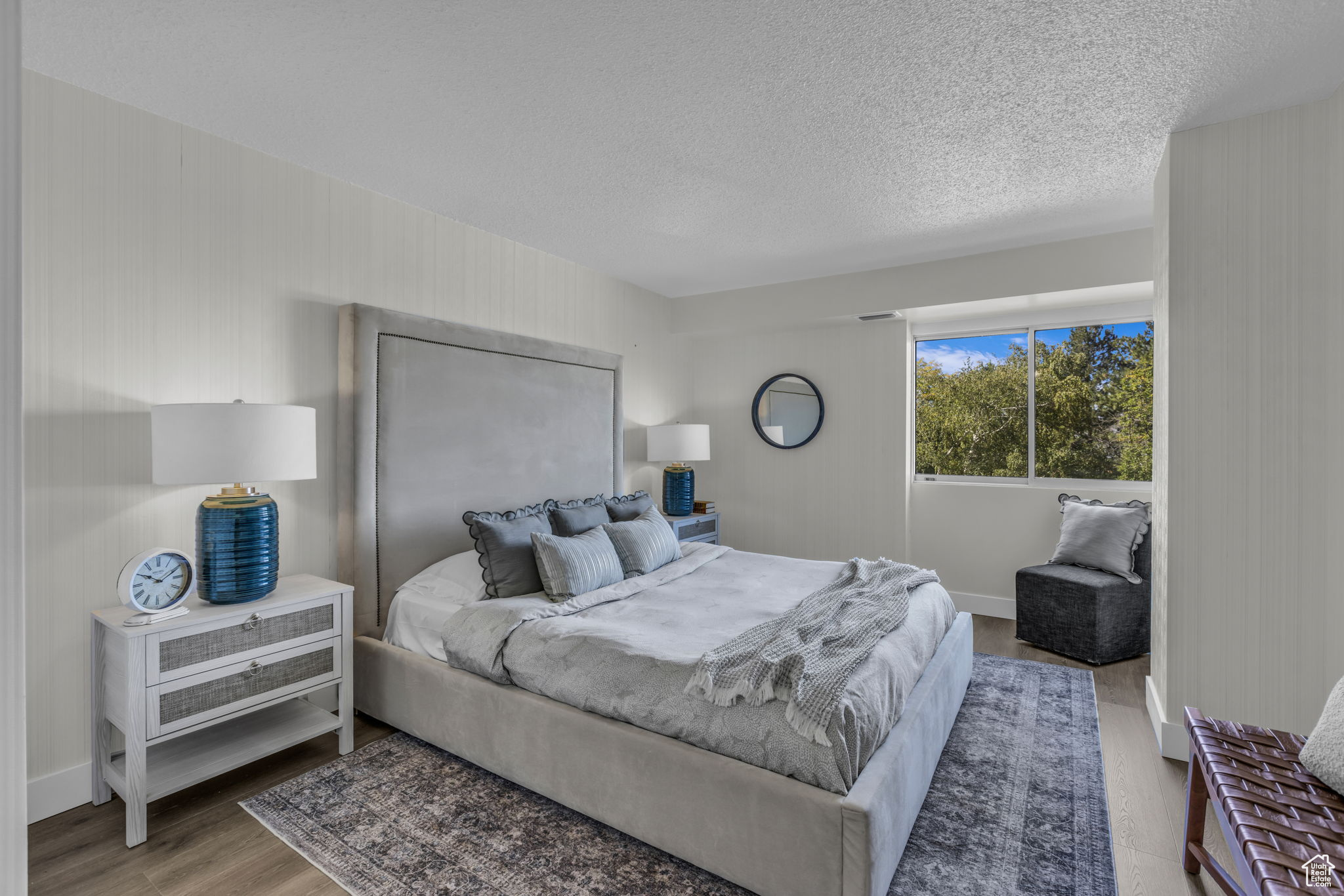 CANYON CREST - Residential