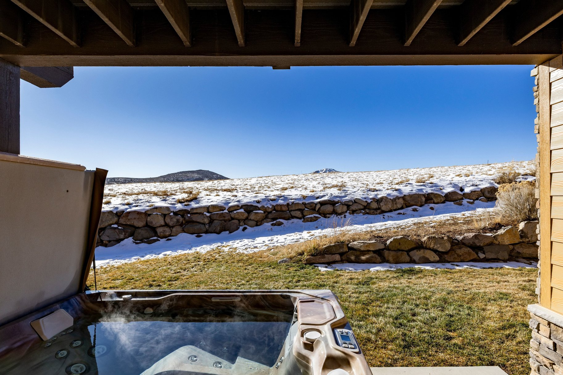 BLACK ROCK RIDGE - Residential