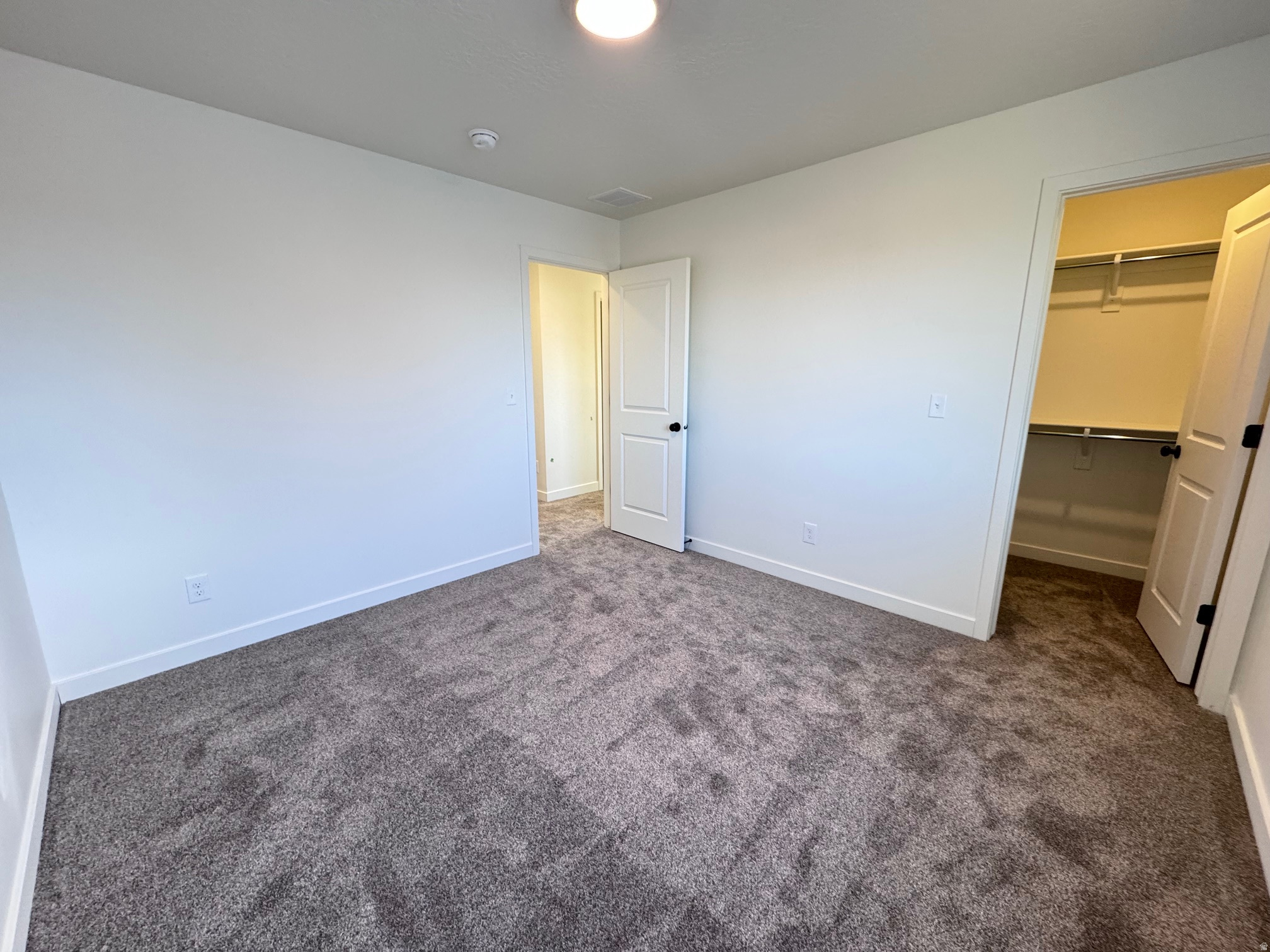 RIVERSIDE ESTATES - Residential