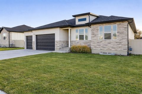Tiny photo for 3892 S TREASURE ISLE RD, West Valley City, UT 84119 (MLS # 2137604)