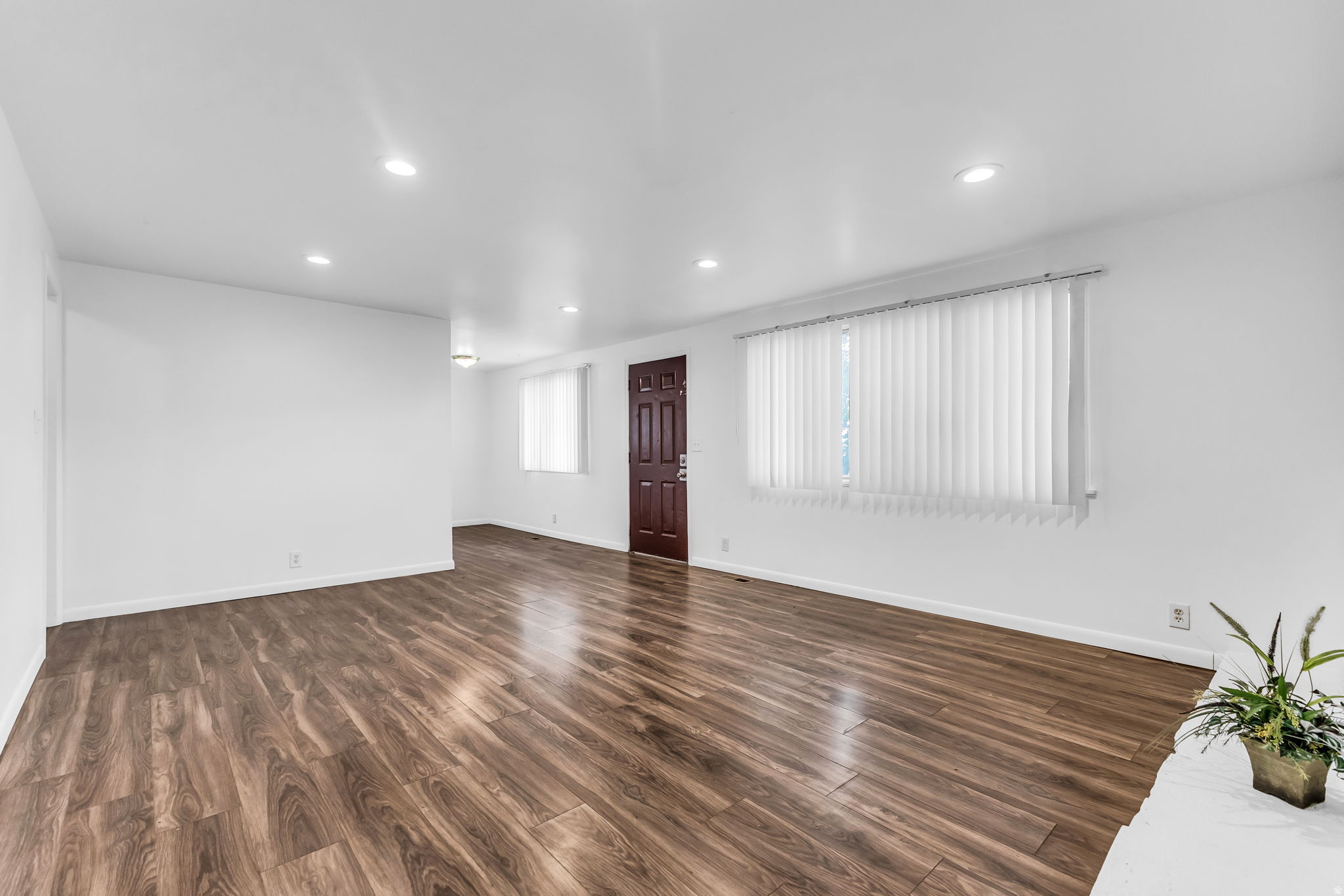 BENVIEW SUB - Residential Income