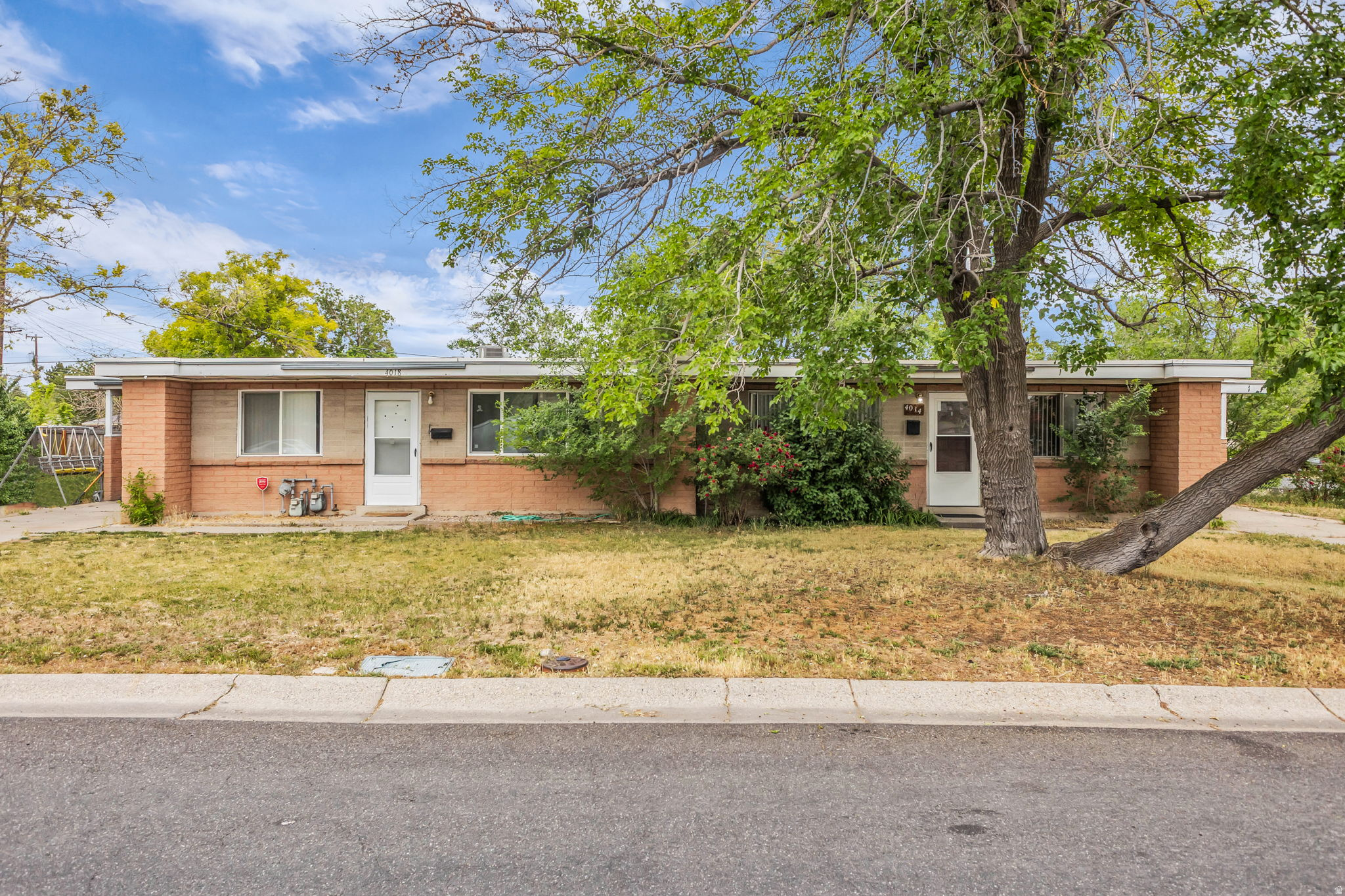 BENVIEW SUB - Residential Income