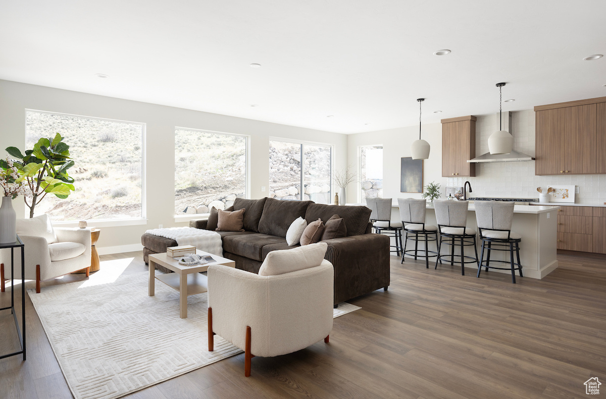 JOHNSON - Residential