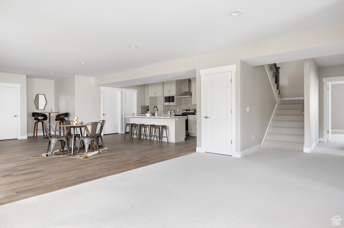 JOHNSON - Residential