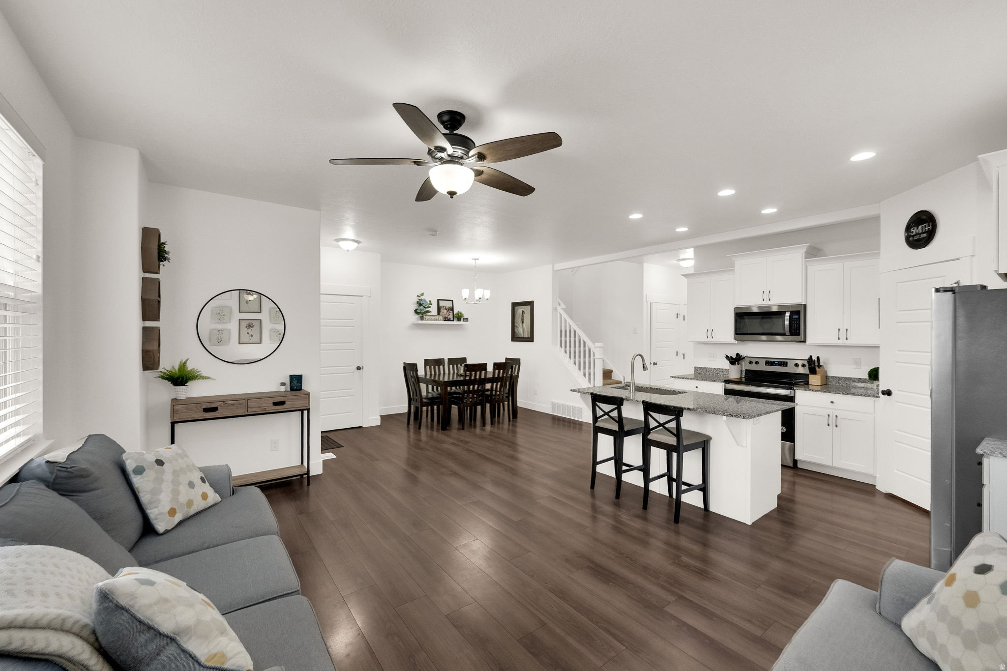 HARMONY TOWNHOMES - Residential