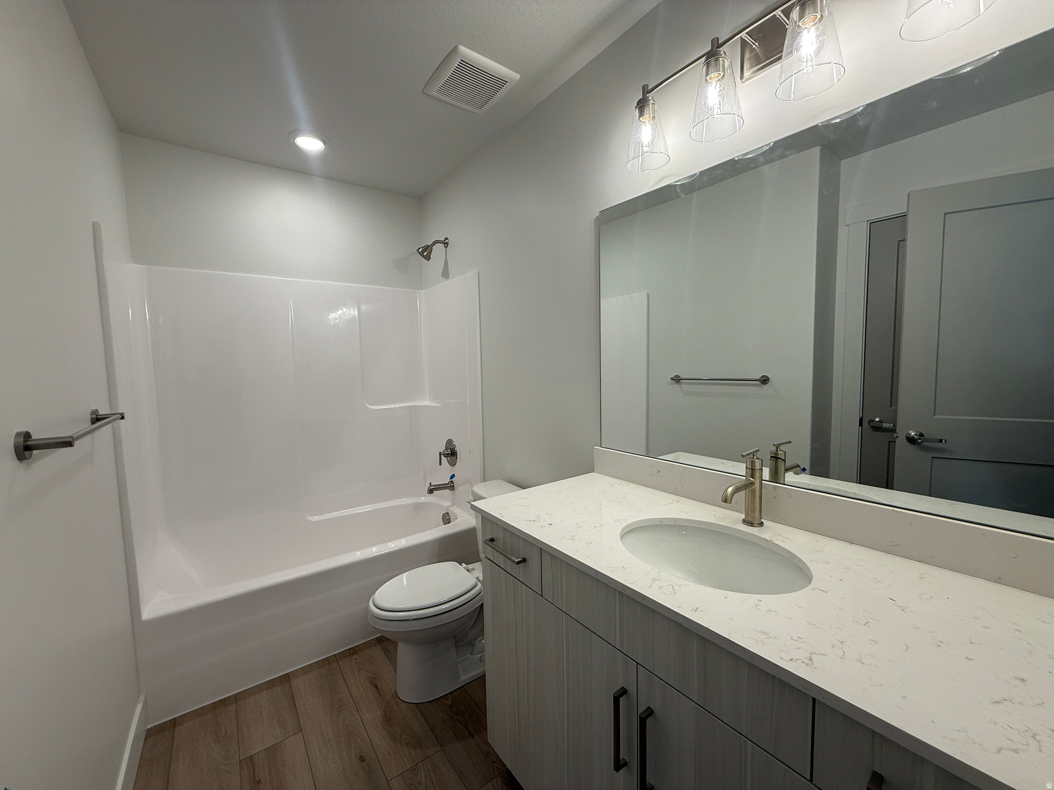 VILLAGES AT GREEN FARM - Residential