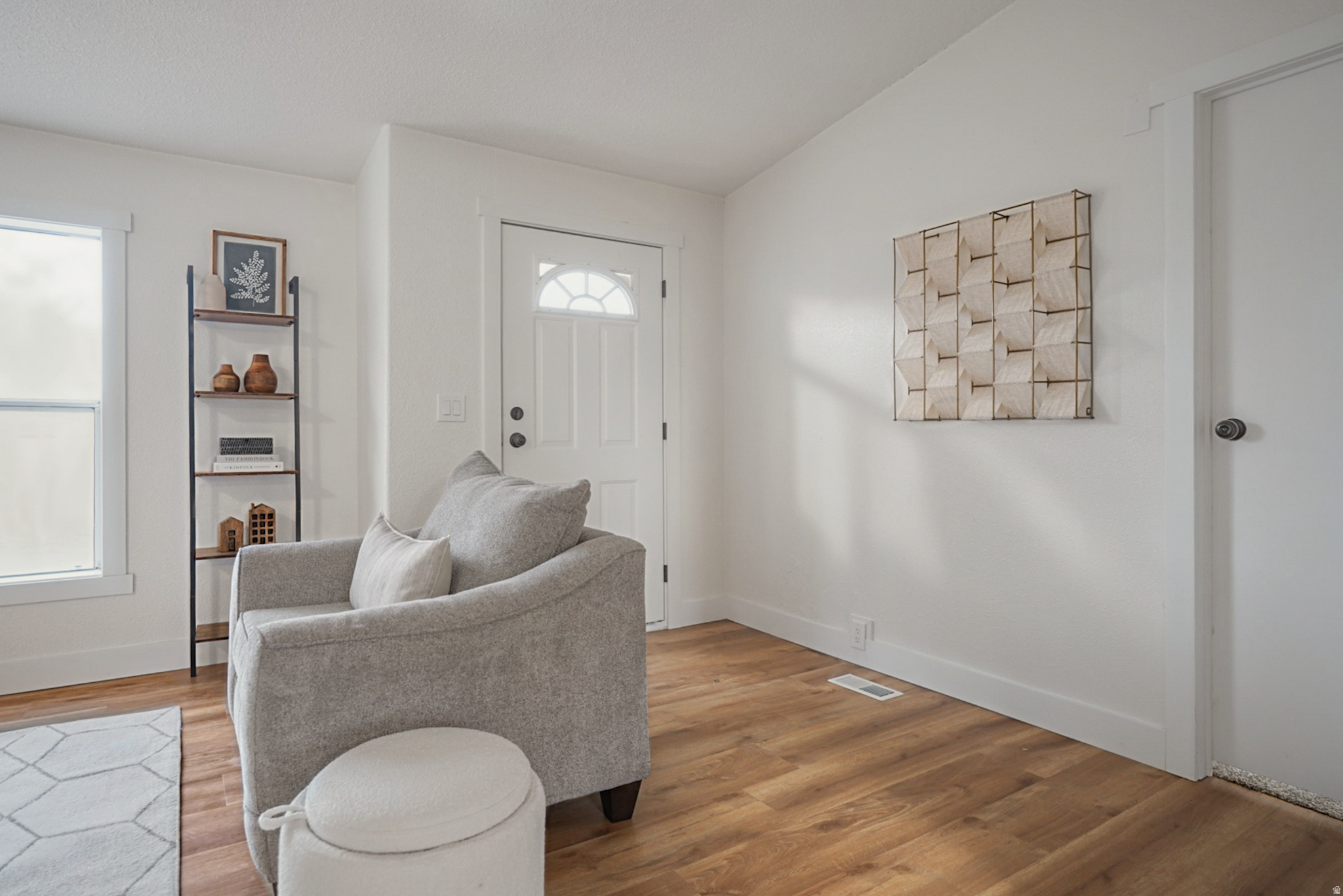 WANSHIP COTTAGE SITES - Residential